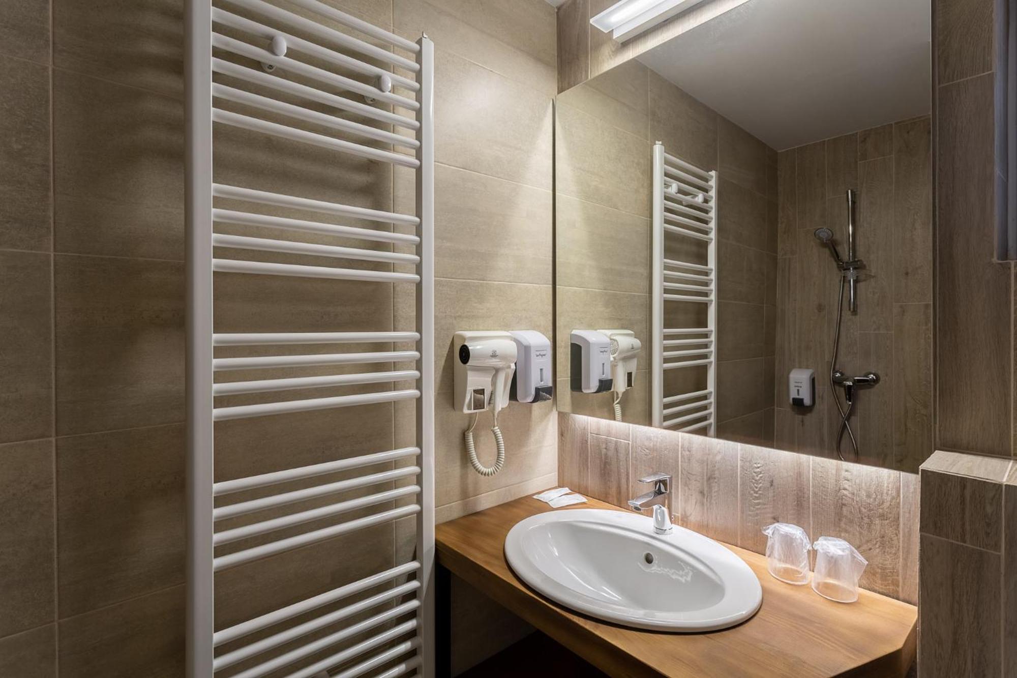 Genesis By Eden Hotel Predeal Eksteriør billede