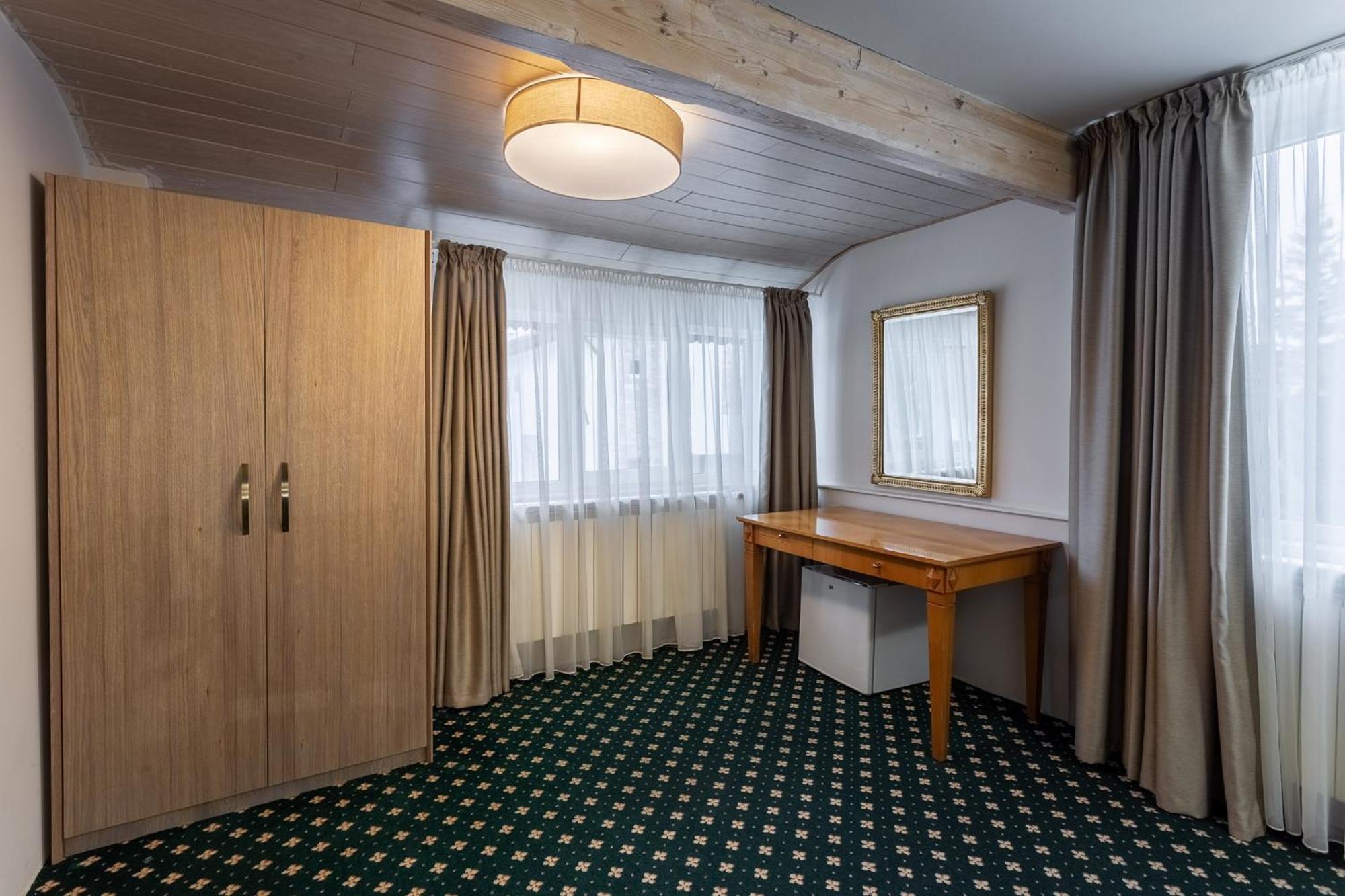 Genesis By Eden Hotel Predeal Eksteriør billede